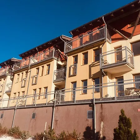 Tyrolia Apartamento
